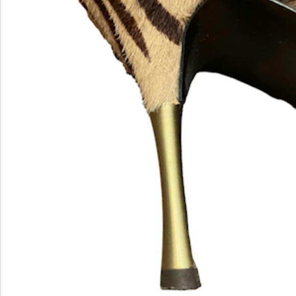 Guess By Marciano Fur Open-toe Heels - Picture 5 of 8